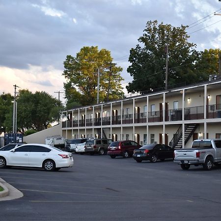 Town House Inn Cape Girardeau Ngoại thất bức ảnh