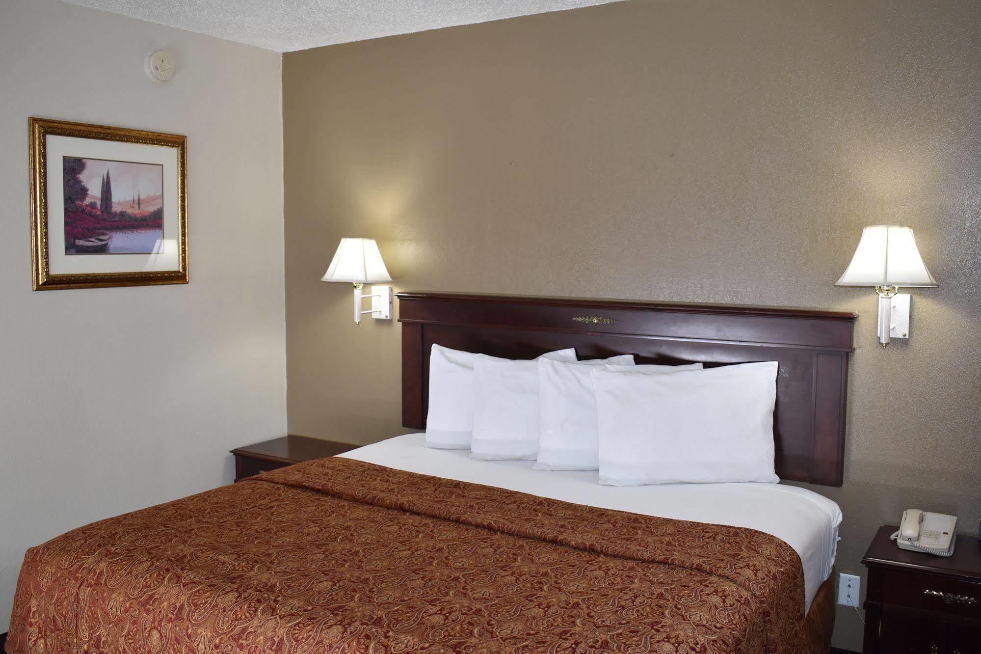 Town House Inn Cape Girardeau Ngoại thất bức ảnh